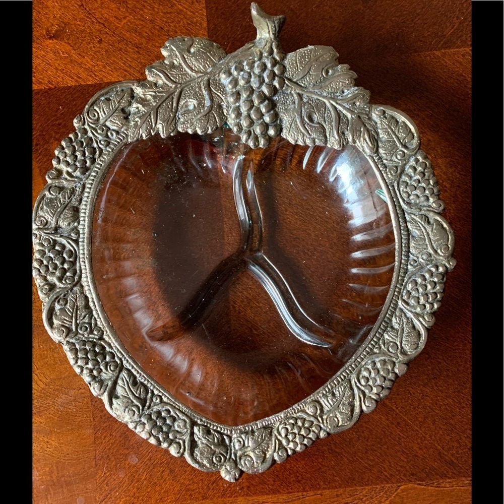 Beautiful vintage metal/glass divided candy dish, great vintage shape 7.25 x 9